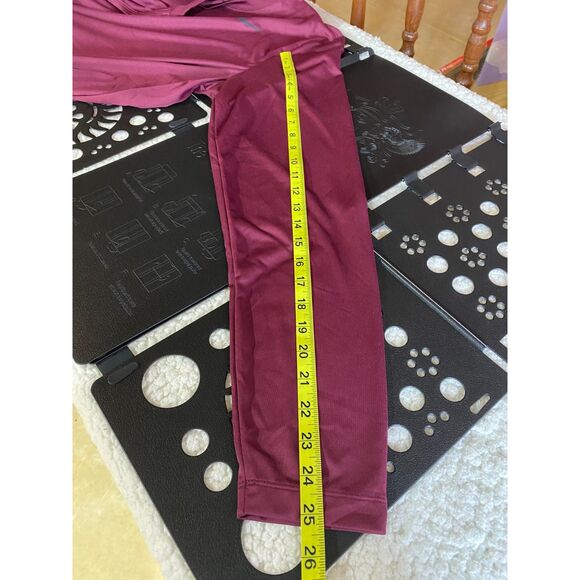 Nike Dri-FIT Long Sleeve Shirt Women’s Size L Maroon Training Tee - Picture 8 of 8